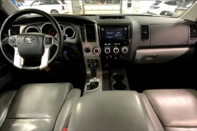 Toyota Sequoia 5.7 V8 4x4 SR5 PACKAGE * CAM * ШИБЕДАХ * 8-МЕСТЕН - 30990 лв. / 15844.94 € - 36968821 5 | Car24.bg Toyota Sequoia 5.7 V8 4x4 SR5 PACKAGE * CAM * ШИБЕДАХ * 8-МЕСТЕН - 30990 лв. / 15844.94 € - 36968821 5