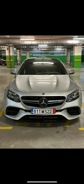 Mercedes-Benz E 63 AMG 4Matic+ 54000км