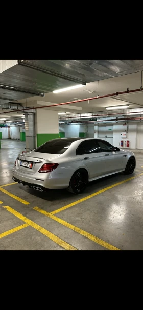 Mercedes-Benz E 63 AMG 4Matic+ 54000км | Auto.bg — изображение 7 Mercedes-Benz E 63 AMG 4Matic+ 54000км | Auto.bg — изображение 7