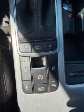 Kia Optima GT LINE 1.7CRDI AVTOMAT/NAVI/KOJA/PANORAMA EURO 6 | Auto.bg — изображение 13 Kia Optima GT LINE 1.7CRDI AVTOMAT/NAVI/KOJA/PANORAMA EURO 6 | Auto.bg — изображение 13