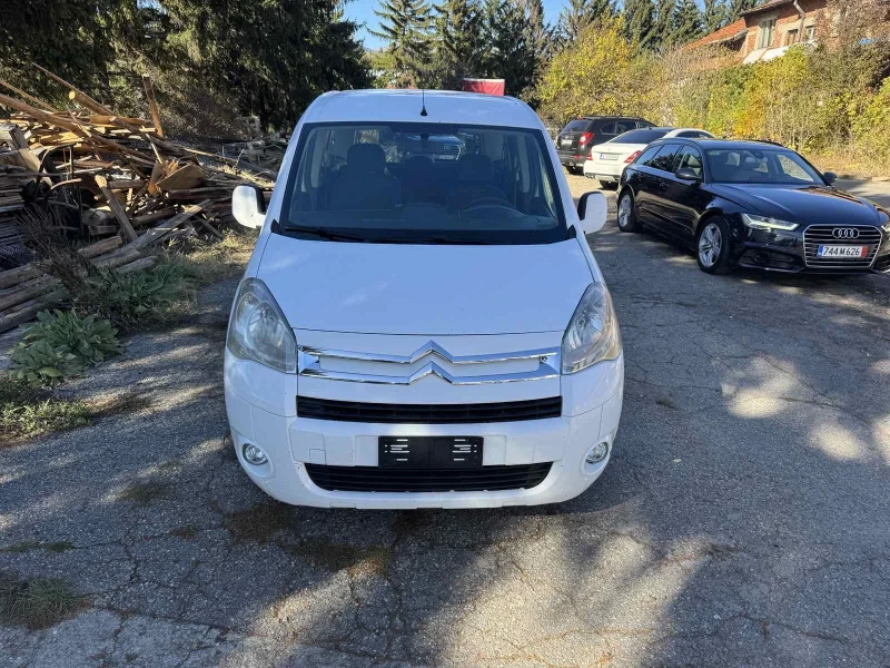 Citroen Berlingo 1.6D 92kc. - 5500 лв. / 2812.11 € - 38392632 1 | Car24.bg Citroen Berlingo 1.6D 92kc. - 5500 лв. / 2812.11 € - 38392632 1