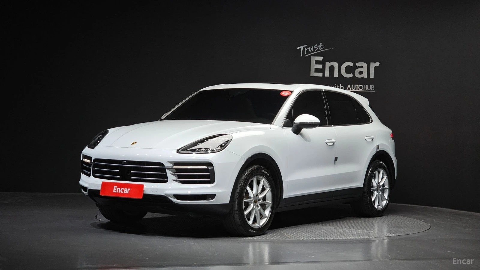 Porsche Cayenne 3.0* 360* КОЖА* ОБДУХВ* НАВИ* ПАНО | Auto.bg — изображение 1 Porsche Cayenne 3.0* 360* КОЖА* ОБДУХВ* НАВИ* ПАНО | Auto.bg — изображение 1