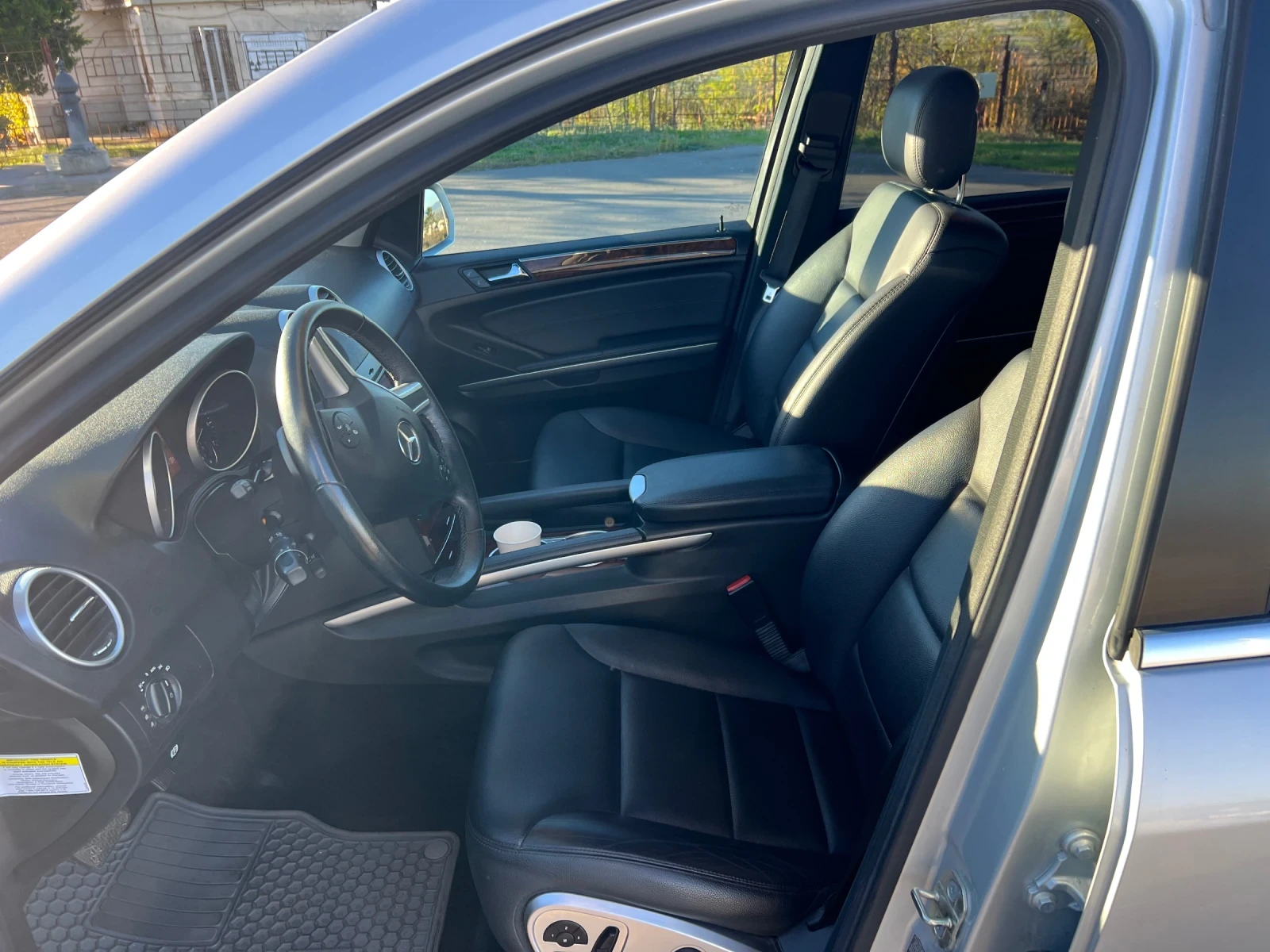 Mercedes-Benz ML 550 ML550 AMG - изображение 10 | Auto.bg Mercedes-Benz ML 550 ML550 AMG - изображение 10