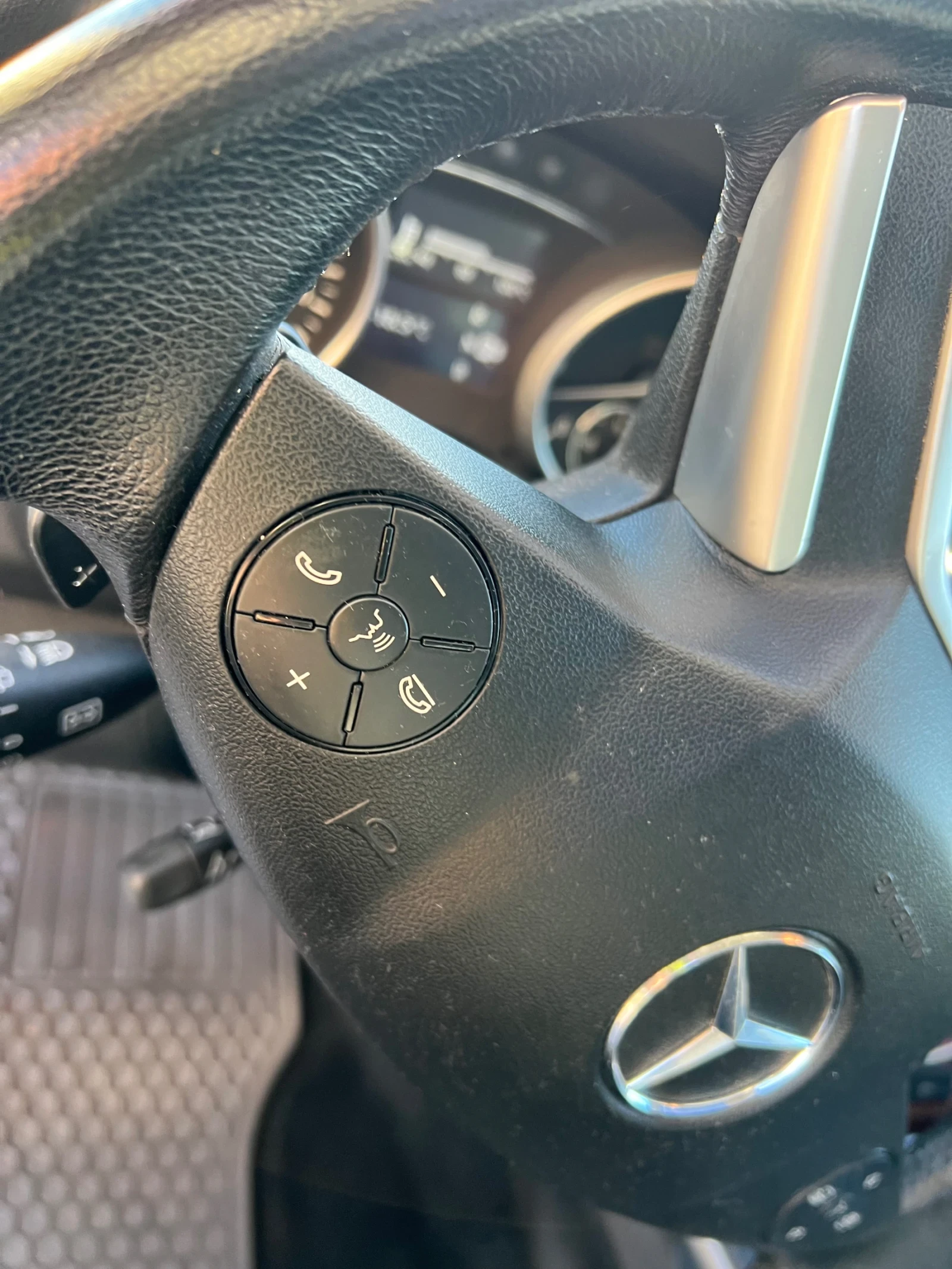 Mercedes-Benz ML 550 ML550 AMG - изображение 5 | Auto.bg Mercedes-Benz ML 550 ML550 AMG - изображение 5