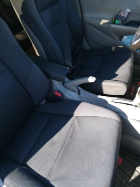 Honda Insight - 2800 € - 68399843 6 | Car24.bg Honda Insight - 2800 € - 68399843 6
