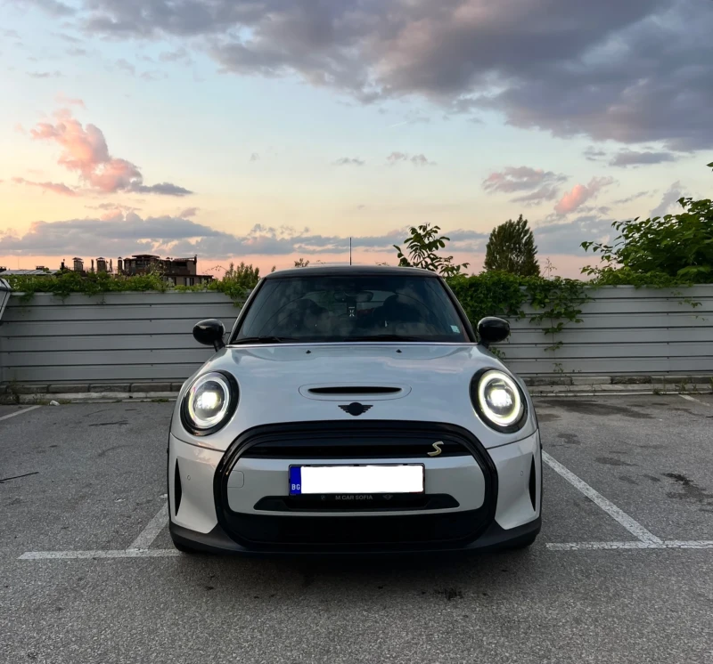Mini Cooper SE Yours Trim XL - 22500 € - 46275250 1 | Car24.bg Mini Cooper SE Yours Trim XL - 22500 € - 46275250 1