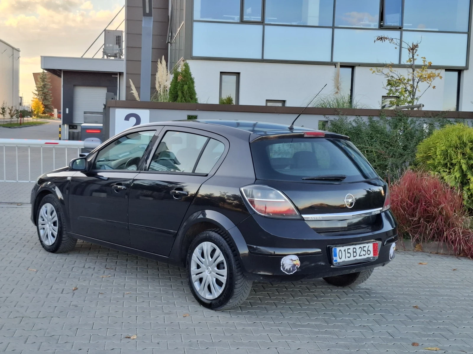 Opel Astra 1.9CDTI* (101кс)* * FACELIFT* * НОВ ВНОС* *  - изображение 5 | Auto.bg Opel Astra 1.9CDTI* (101кс)* * FACELIFT* * НОВ ВНОС* *  - изображение 5