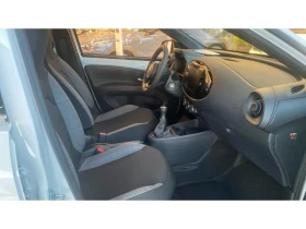 Toyota Aygo X Play - 15931 € / 31158.33 лв. - 36415816 6 | Car24.bg Toyota Aygo X Play - 15931 € / 31158.33 лв. - 36415816 6