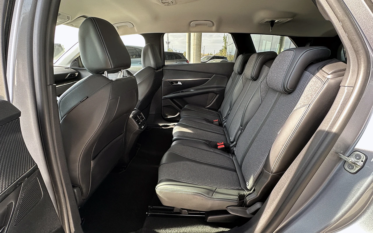 Peugeot 5008 2.0 BlueHDI Facelift - изображение 7 | Auto.bg Peugeot 5008 2.0 BlueHDI Facelift - изображение 7