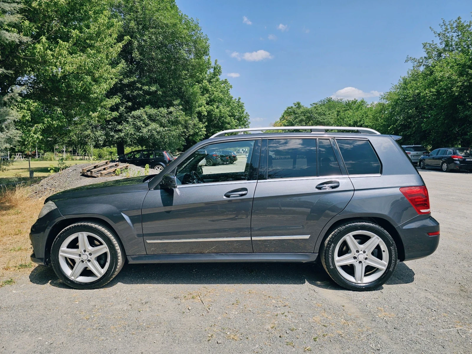 Mercedes-Benz GLK 220CDI AMG * 7G * 4-MATIC * FACELIFT * EURO 5B - изображение 7 | Auto.bg Mercedes-Benz GLK 220CDI AMG * 7G * 4-MATIC * FACELIFT * EURO 5B - изображение 7