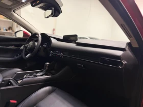 Mazda 3 GT* FWD* АвтоКредит* (ЦЕНА ДО БГ) - 22499 € / 44004.22 лв. - 45953482 14 | Car24.bg Mazda 3 GT* FWD* АвтоКредит* (ЦЕНА ДО БГ) - 22499 € / 44004.22 лв. - 45953482 14