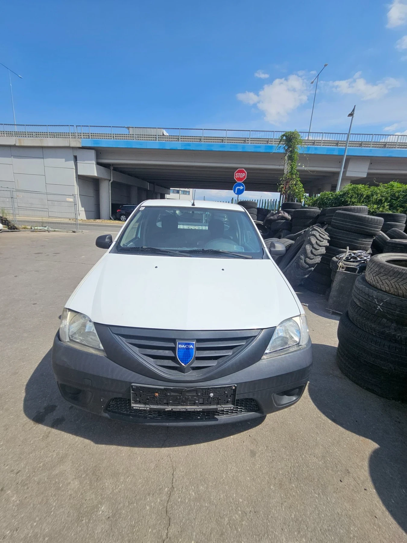 Dacia Pickup undefined | Auto.bg — изображение 1 Dacia Pickup undefined | Auto.bg — изображение 1