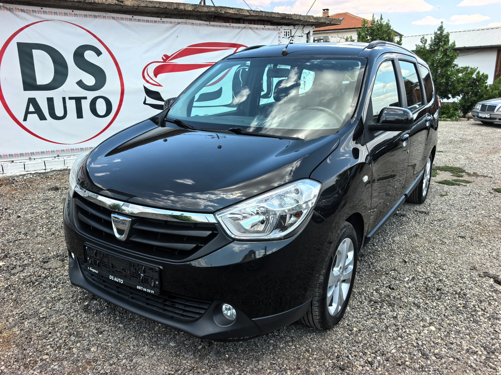 Dacia Lodgy 1.5DCI | Auto.bg — изображение 1 Dacia Lodgy 1.5DCI | Auto.bg — изображение 1