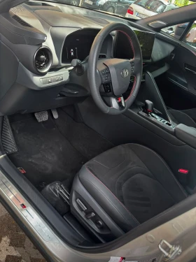 Toyota C-HR 2.0 HEV GR SPORT 4X4 PREMIERE НАЛИЧНА в Гаранция - 30000 € - 18255400 14 | Car24.bg Toyota C-HR 2.0 HEV GR SPORT 4X4 PREMIERE НАЛИЧНА в Гаранция - 30000 € - 18255400 14