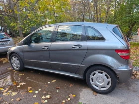Снимка Mercedes-Benz B 180