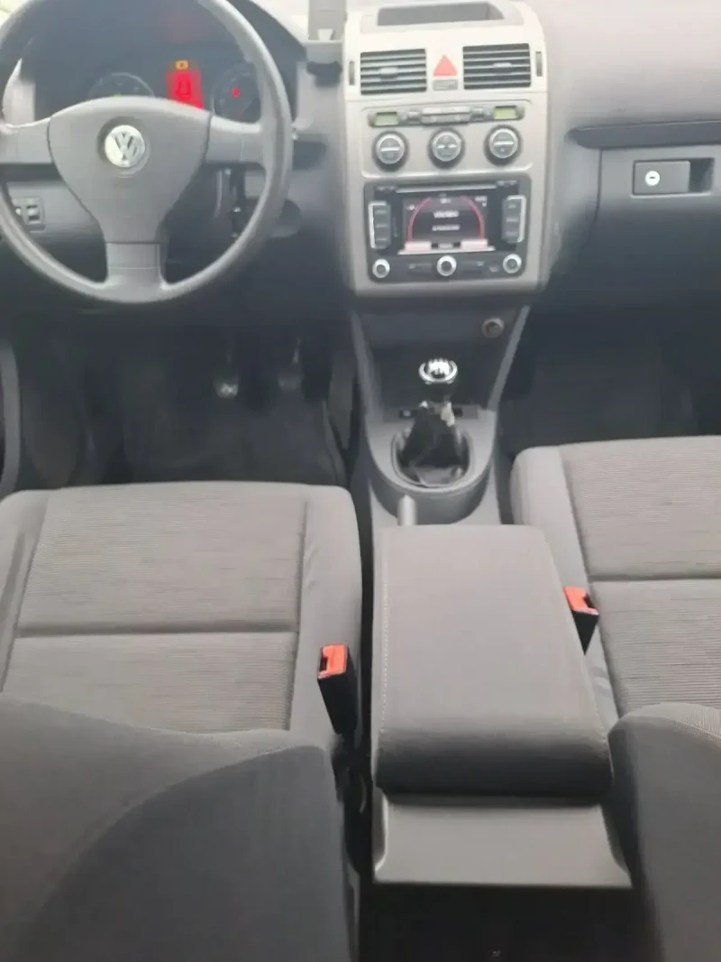 VW Touran - 6999 лв. / 3578.53 € - 42105238 1 | Car24.bg VW Touran - 6999 лв. / 3578.53 € - 42105238 1