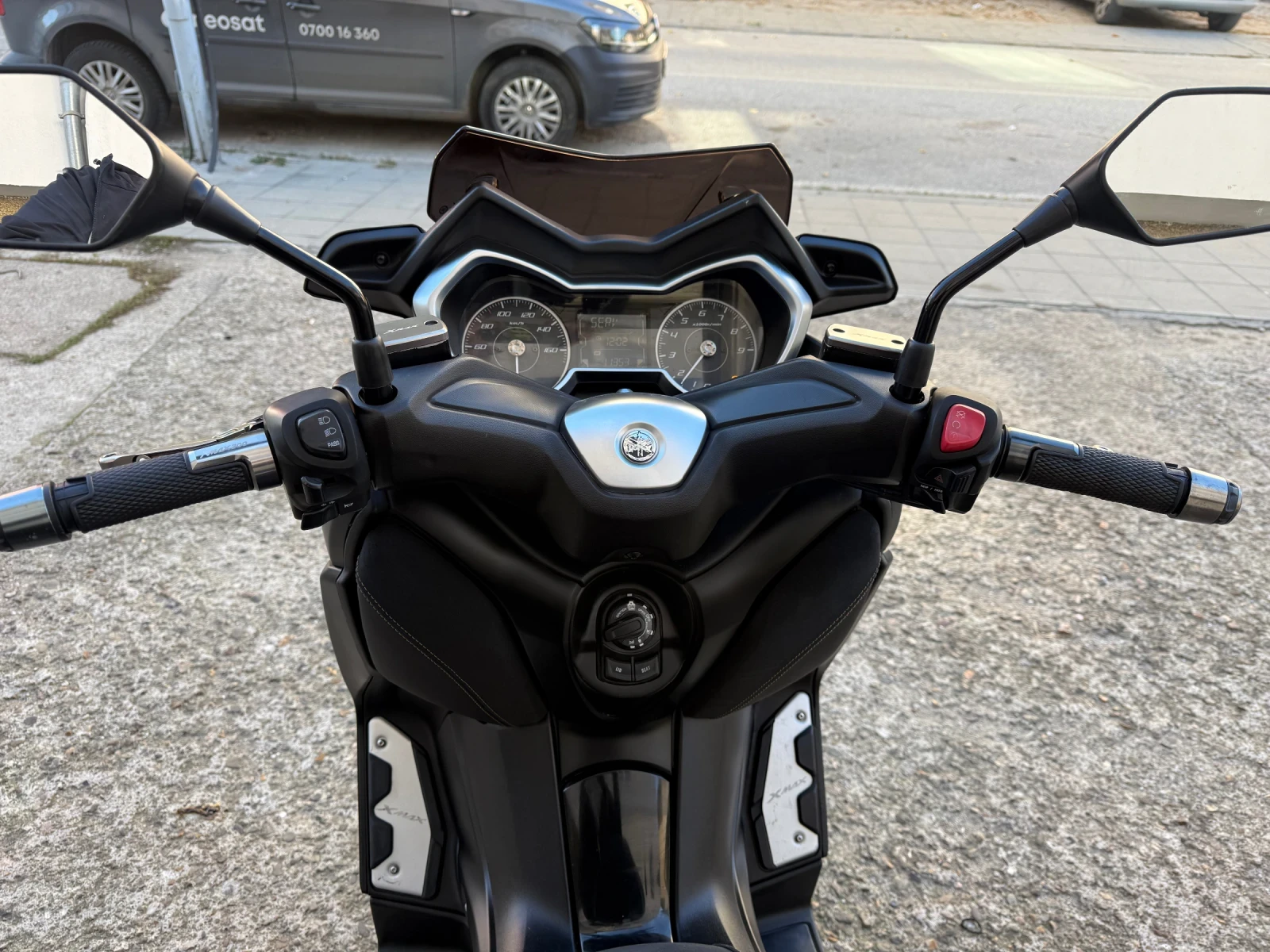 Yamaha X-max 300 IRON MAX - изображение 10 | Auto.bg Yamaha X-max 300 IRON MAX - изображение 10