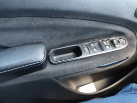 Citroen C3 Picasso exclusive - 9880 лв. / 5051.56 € - 26716700 7 | Car24.bg Citroen C3 Picasso exclusive - 9880 лв. / 5051.56 € - 26716700 7