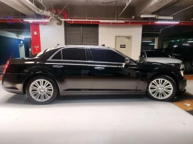Chrysler 300c 3.0D - САМО 30% АВАНС - 9410 € - 10929040 4 | Car24.bg Chrysler 300c 3.0D - САМО 30% АВАНС - 9410 € - 10929040 4