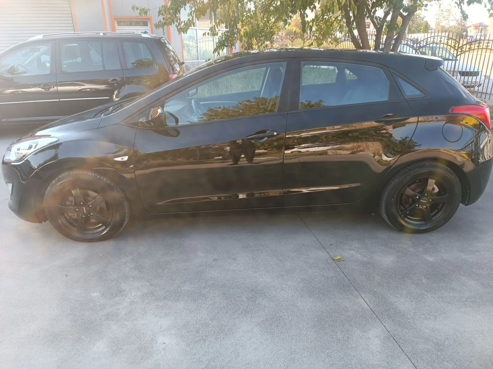 Hyundai I30 1.4i 100 ks - изображение 4 | Auto.bg Hyundai I30 1.4i 100 ks - изображение 4