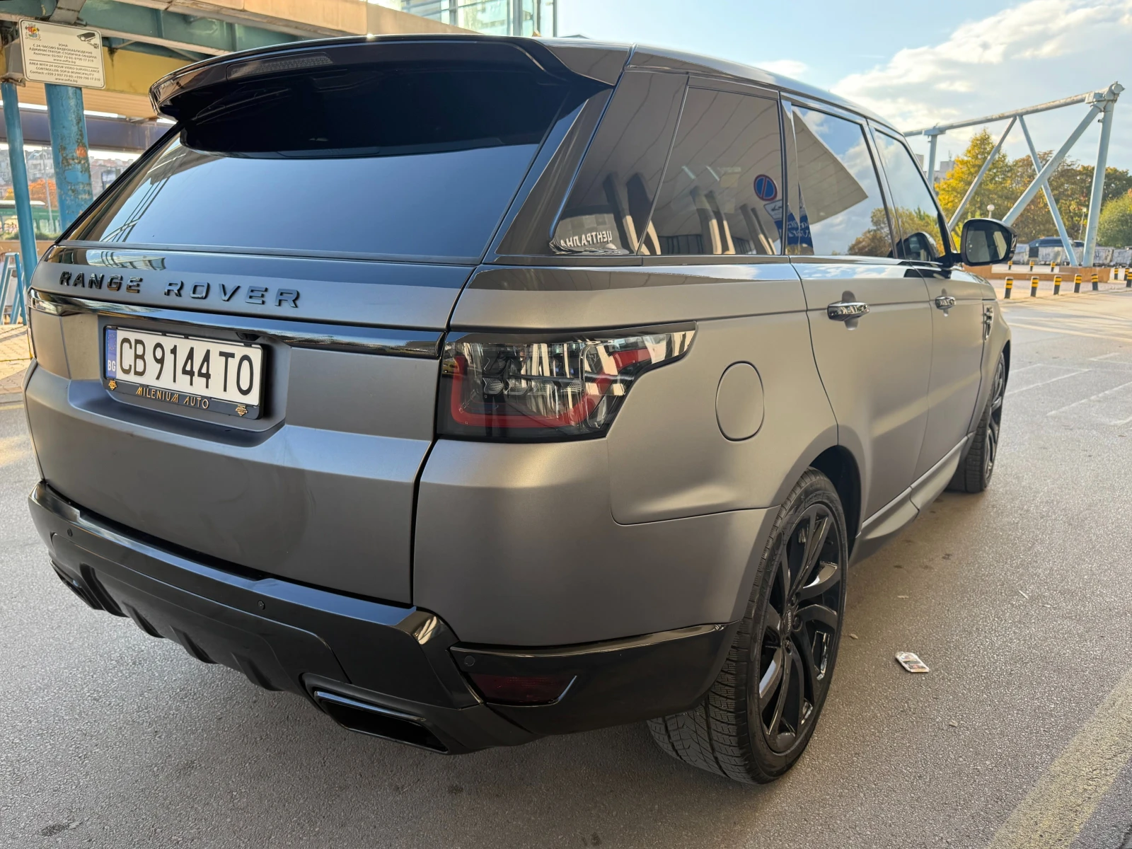 Land Rover Range Rover Sport 6 МЕСЕЦА ГАРАНЦИЯ/3.0D Autobiography 258к.с. - изображение 4 | Auto.bg Land Rover Range Rover Sport 6 МЕСЕЦА ГАРАНЦИЯ/3.0D Autobiography 258к.с. - изображение 4