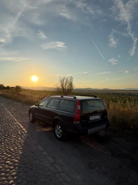 Volvo Xc70 D5 AWD - 2399 € - 76423578 9 | Car24.bg Volvo Xc70 D5 AWD - 2399 € - 76423578 9