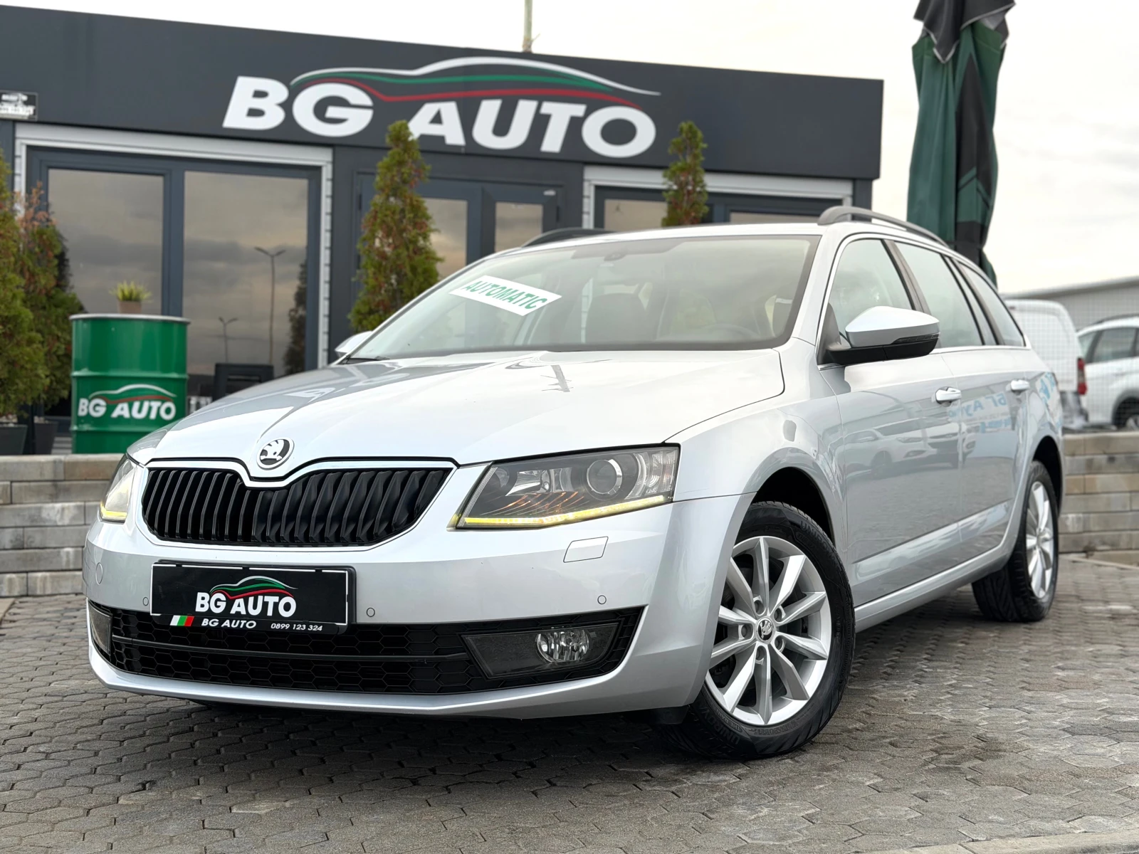 Skoda Octavia * LED* DSG* XENON* NAVI* ИТАЛИЯ* | Auto.bg — изображение 1 Skoda Octavia * LED* DSG* XENON* NAVI* ИТАЛИЯ* | Auto.bg — изображение 1