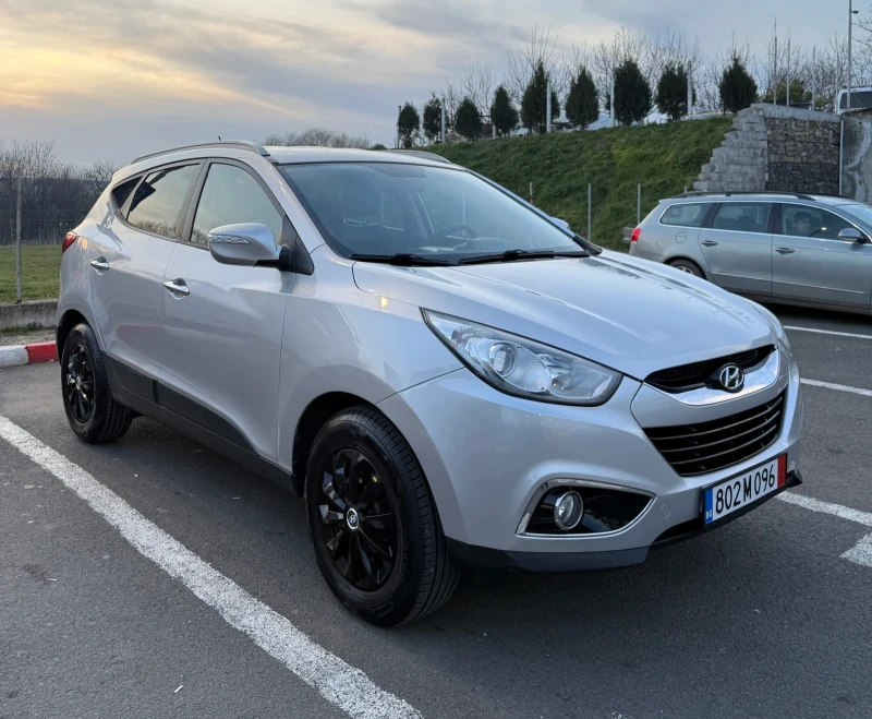 Hyundai IX35 2.0i 4WD ШВЕЙЦАРИЯ 100% РЕАЛЕН ВИДЕО ЛИЗИНГ - 7490 € / 14649.17 лв. - 57553058 1 | Car24.bg Hyundai IX35 2.0i 4WD ШВЕЙЦАРИЯ 100% РЕАЛЕН ВИДЕО ЛИЗИНГ - 7490 € / 14649.17 лв. - 57553058 1