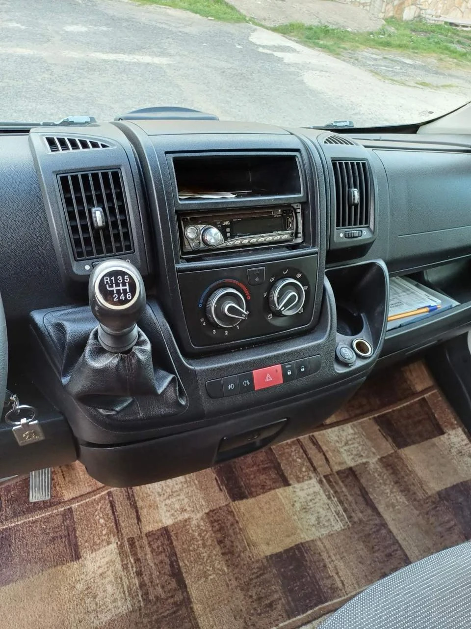 Peugeot Boxer  - изображение 5 | Auto.bg Peugeot Boxer  - изображение 5