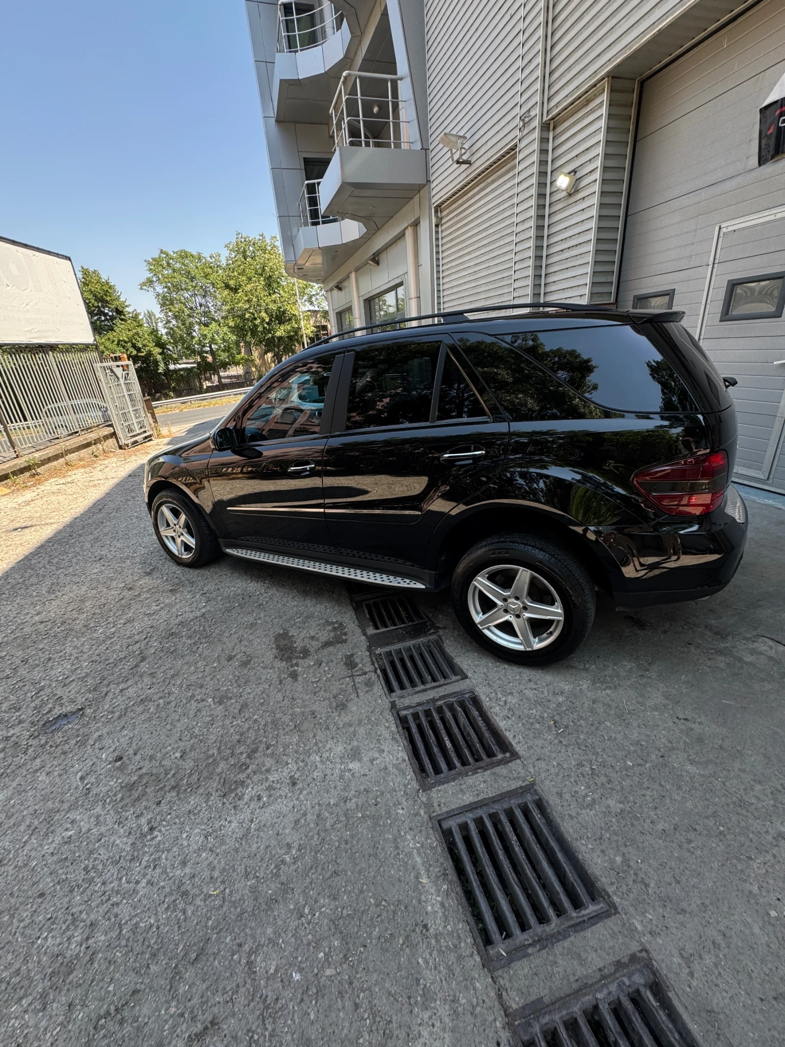 Mercedes-Benz ML 320  - изображение 6 | Auto.bg Mercedes-Benz ML 320  - изображение 6