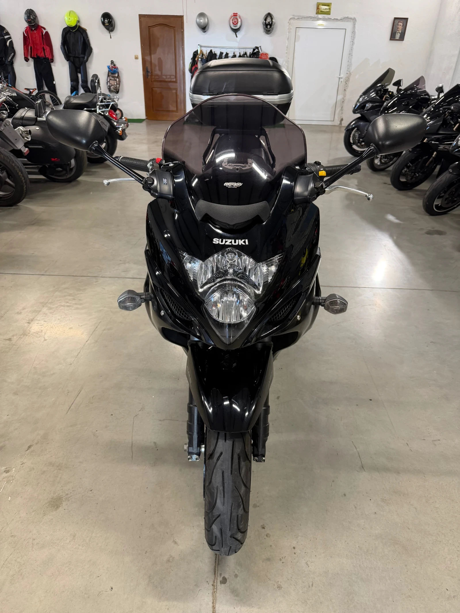 Suzuki Gsx 1250FA - изображение 4 | Auto.bg Suzuki Gsx 1250FA - изображение 4