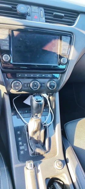 Skoda Octavia 2.0 ТДИ VRS 184к.с. | Auto.bg — изображение 6 Skoda Octavia 2.0 ТДИ VRS 184к.с. | Auto.bg — изображение 6