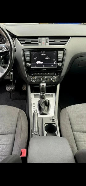 Skoda Octavia 1.8i / 4x4 / Автоматик | Auto.bg — изображение 6 Skoda Octavia 1.8i / 4x4 / Автоматик | Auto.bg — изображение 6