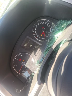 VW Caddy На части 2.0 102к.с. | Mobile.bg — малка снимка 3