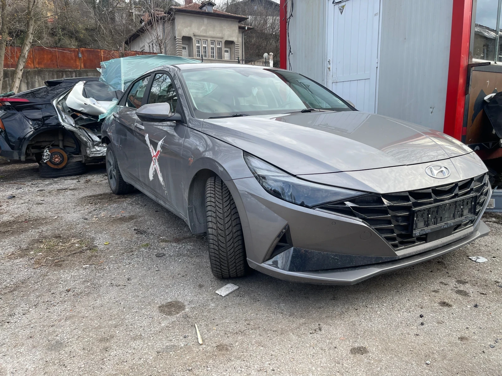 Hyundai Elantra undefined | Auto.bg — изображение 1 Hyundai Elantra undefined | Auto.bg — изображение 1