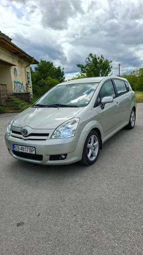 Toyota Corolla verso 1.8 VVT-i Газов инжекцион | Auto.bg — изображение 12 Toyota Corolla verso 1.8 VVT-i Газов инжекцион | Auto.bg — изображение 12