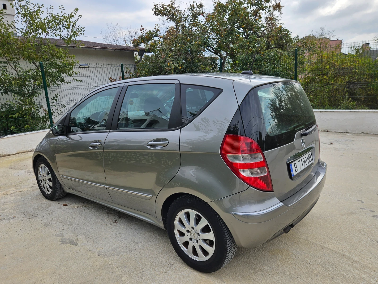 Mercedes-Benz A 180 2.0 cdi - изображение 3 | Auto.bg Mercedes-Benz A 180 2.0 cdi - изображение 3