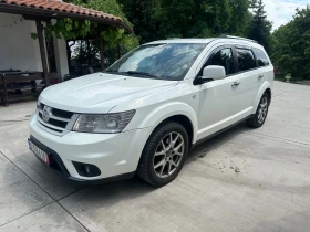 Fiat Freemont 2.0M-jet* Navi* TV* 7места - Car24.bg Fiat Freemont 2.0M-jet* Navi* TV* 7места
