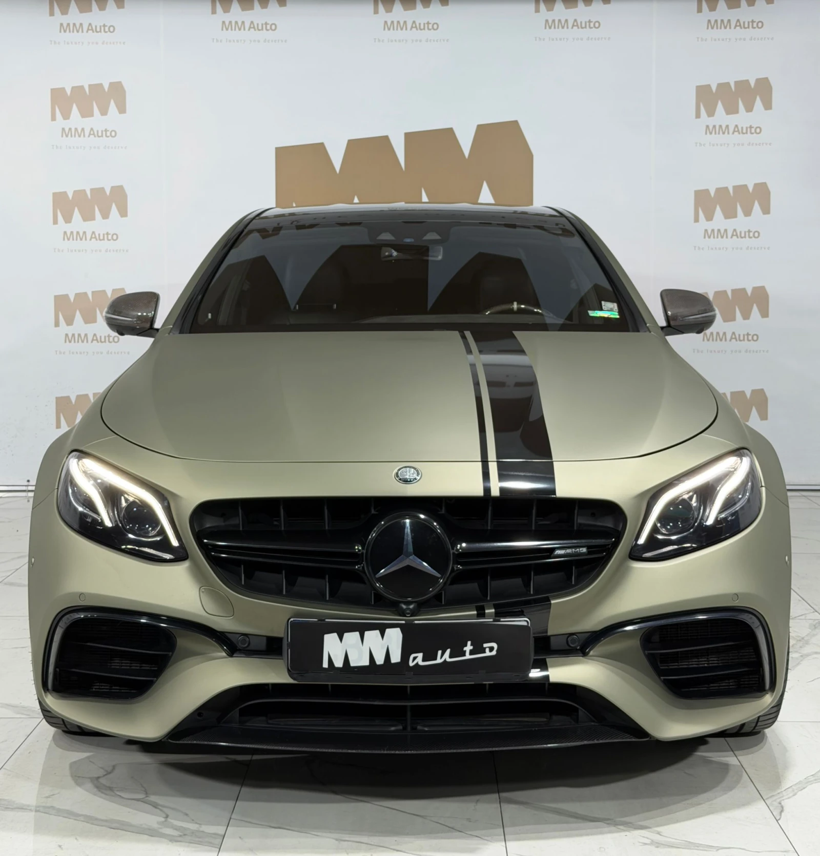 Mercedes-Benz E 63 AMG 4M* Ceramic* Carbon* HuD* Burmester4D* Pano* 360 - изображение 4 | Auto.bg Mercedes-Benz E 63 AMG 4M* Ceramic* Carbon* HuD* Burmester4D* Pano* 360 - изображение 4