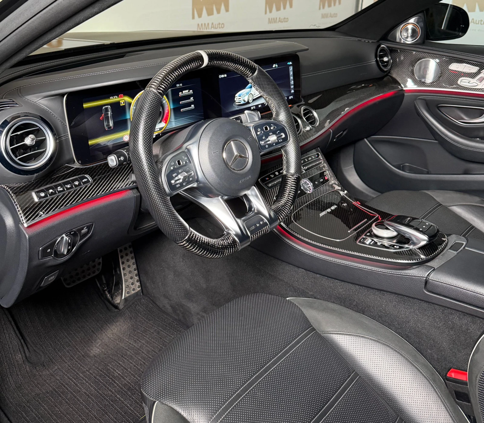 Mercedes-Benz E 63 AMG 4M* Ceramic* Carbon* HuD* Burmester4D* Pano* 360 - изображение 6 | Auto.bg Mercedes-Benz E 63 AMG 4M* Ceramic* Carbon* HuD* Burmester4D* Pano* 360 - изображение 6