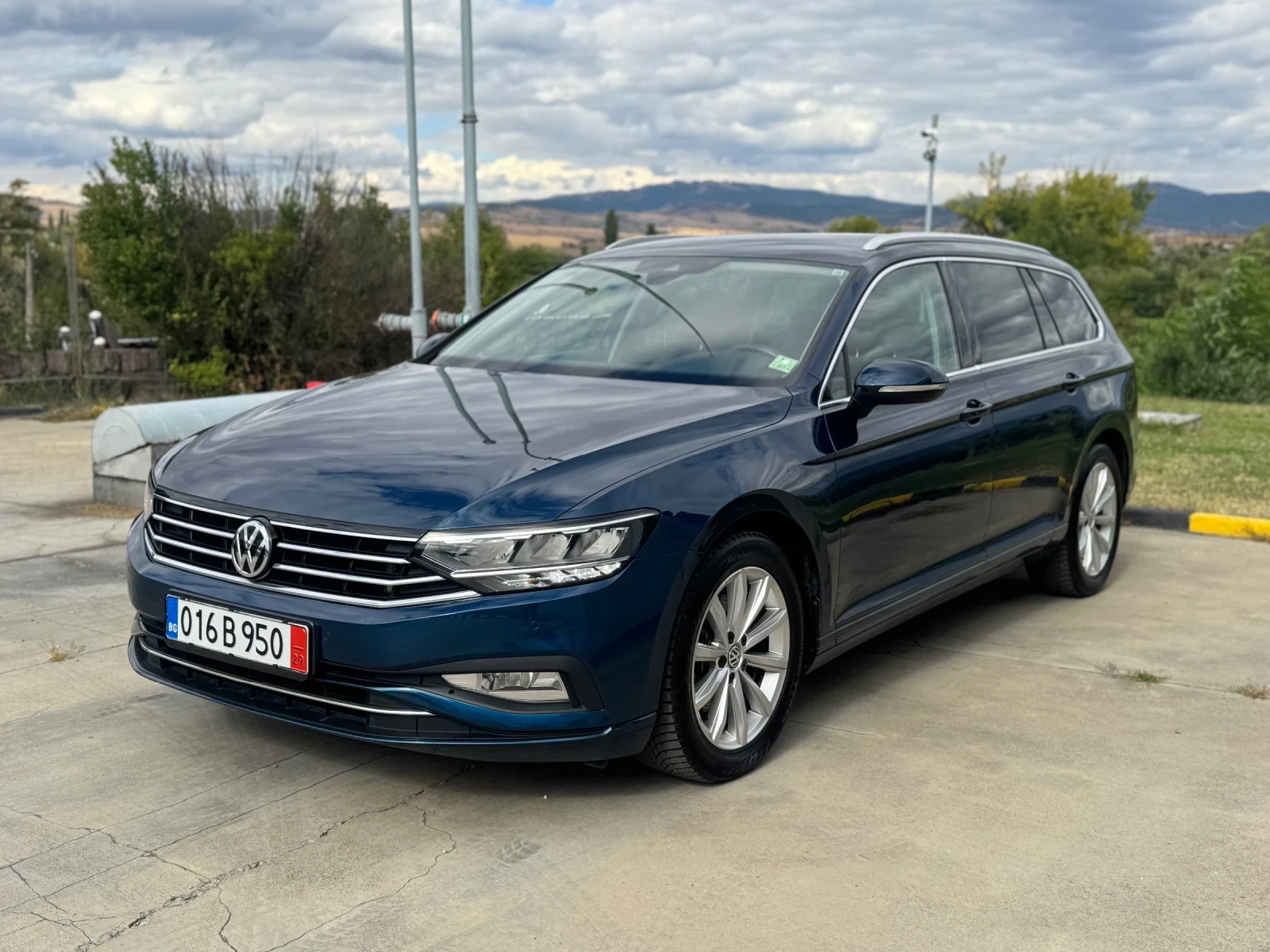 VW Passat 2.0TDI/AUTOMATIC/FULL LED/145000км/ | Auto.bg — изображение 1 VW Passat 2.0TDI/AUTOMATIC/FULL LED/145000км/ | Auto.bg — изображение 1