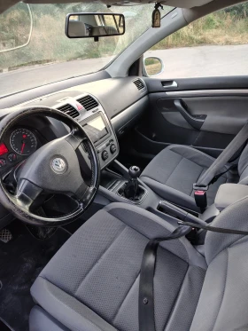 VW Golf 1.9 TDI 105 k. 6 скорости - 4600 € / 8996.82 лв. - 27734942 7 | Car24.bg VW Golf 1.9 TDI 105 k. 6 скорости - 4600 € / 8996.82 лв. - 27734942 7