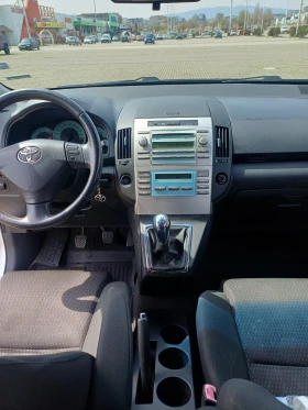 Toyota Corolla verso 2, 2 D4D 136 к.с. | Auto.bg — изображение 14 Toyota Corolla verso 2, 2 D4D 136 к.с. | Auto.bg — изображение 14