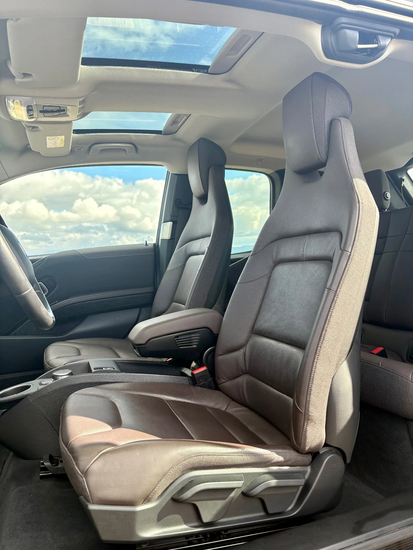 BMW i3 S (120Ah) Full Swiss - изображение 7 | Auto.bg BMW i3 S (120Ah) Full Swiss - изображение 7