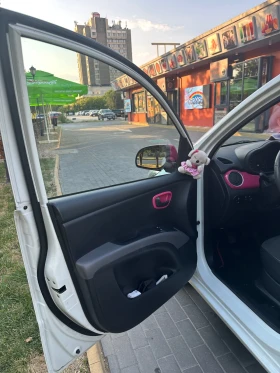 Hyundai I10 - 3300 € - 41375510 8 | Car24.bg Hyundai I10 - 3300 € - 41375510 8