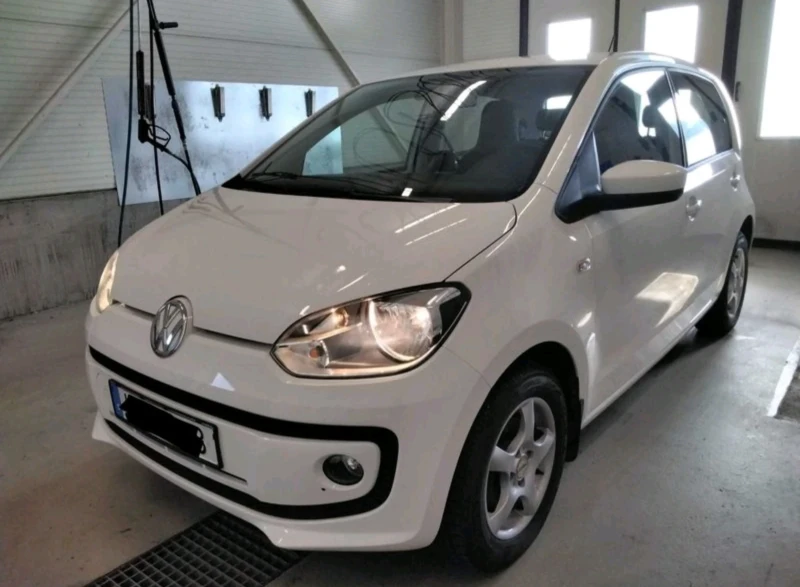 VW Up 17200 км!!! - 5600 € / 10952.65 лв. - 23381976 1 | Car24.bg VW Up 17200 км!!! - 5600 € / 10952.65 лв. - 23381976 1