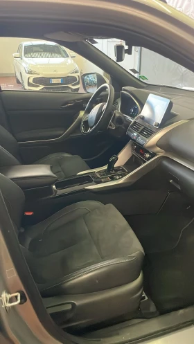 Mitsubishi Eclipse Cross 2.4 Plugin - 25000 € / 48895.75 лв. - 44491371 2 | Car24.bg Mitsubishi Eclipse Cross 2.4 Plugin - 25000 € / 48895.75 лв. - 44491371 2