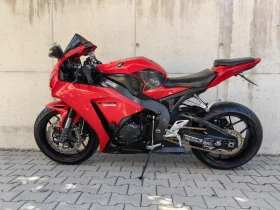 Honda Cbr 1000RR Fireblade (2015) | Auto.bg — изображение 10 Honda Cbr 1000RR Fireblade (2015) | Auto.bg — изображение 10