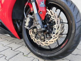 Honda Cbr 1000RR Fireblade (2015) | Auto.bg — изображение 4 Honda Cbr 1000RR Fireblade (2015) | Auto.bg — изображение 4
