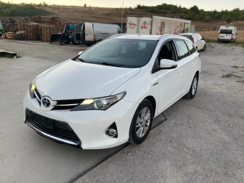 Toyota Auris 1.8 Hibrid 216000km - 6200 € - 97361978 1 | Car24.bg Toyota Auris 1.8 Hibrid 216000km - 6200 € - 97361978 1